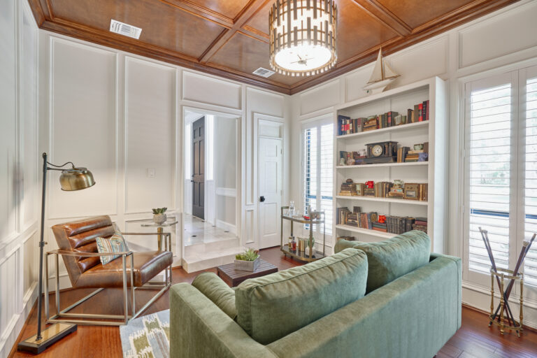 Midcentury Modern Meets Traditional